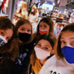 Meet your Posher, Abigail